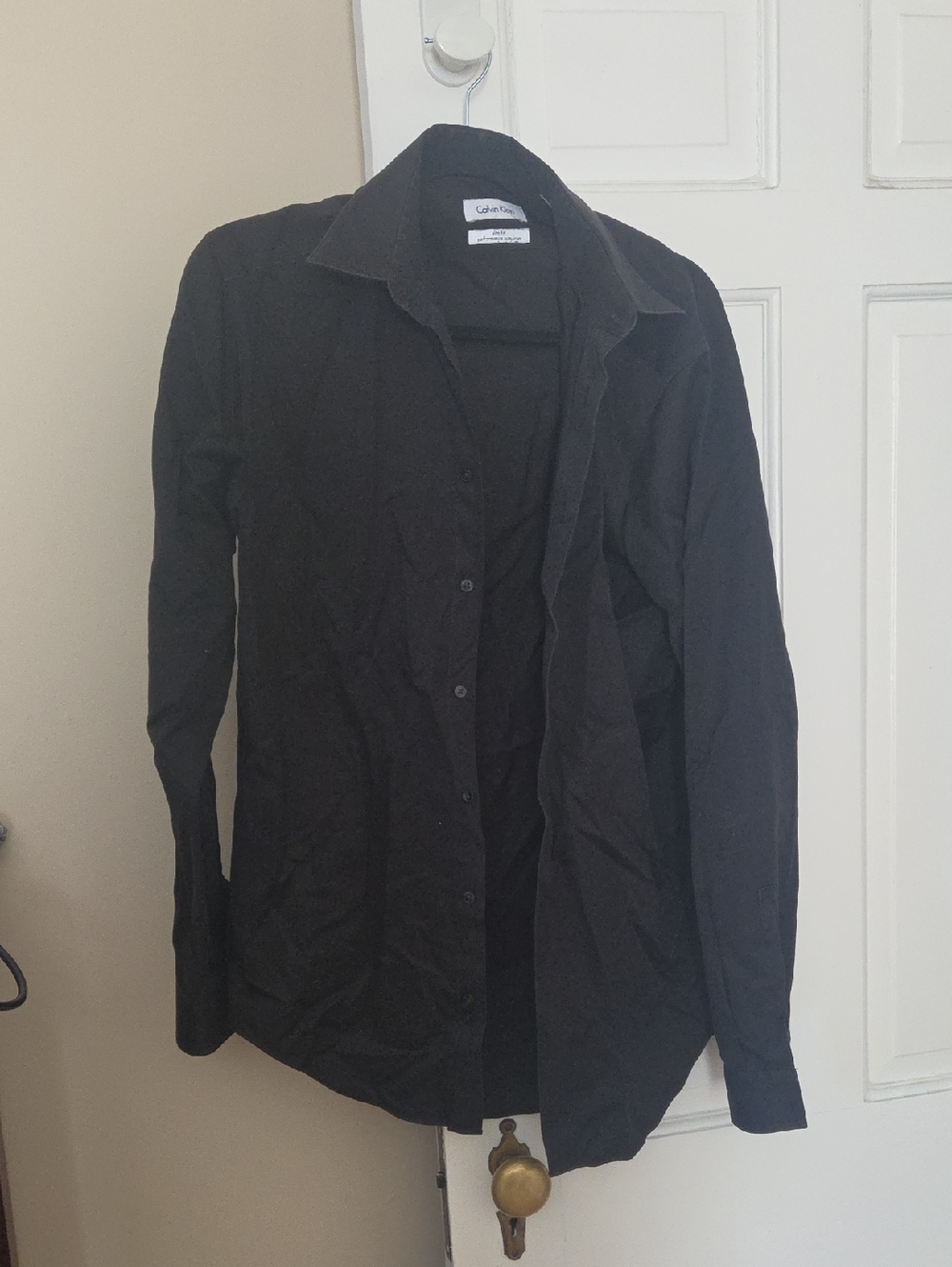 Calvin Klein Men's Black Long-Sleeve Slim Fit Button-Down Shirt In Size 15. 1/2
